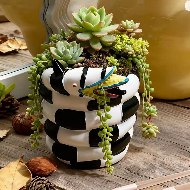 1 Piece Black and White Snake- - Snake Plant Ceramic ulasan dan harga